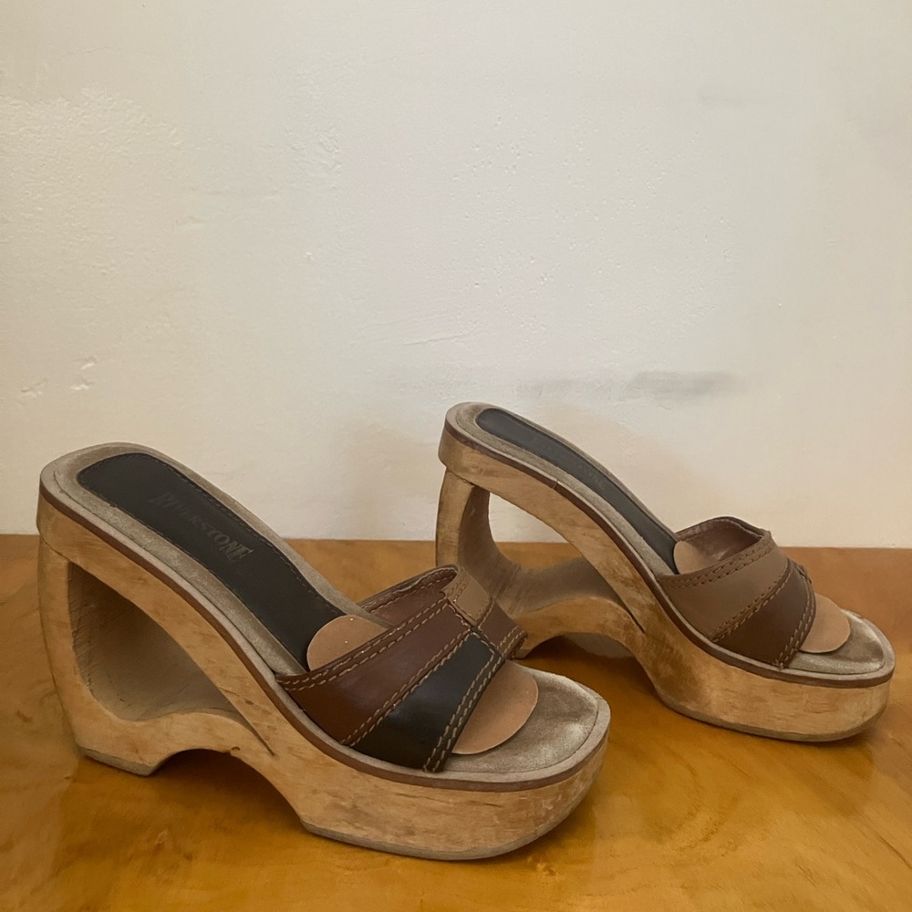 Brown Leather Platform Sandals - Picture 4 of 5